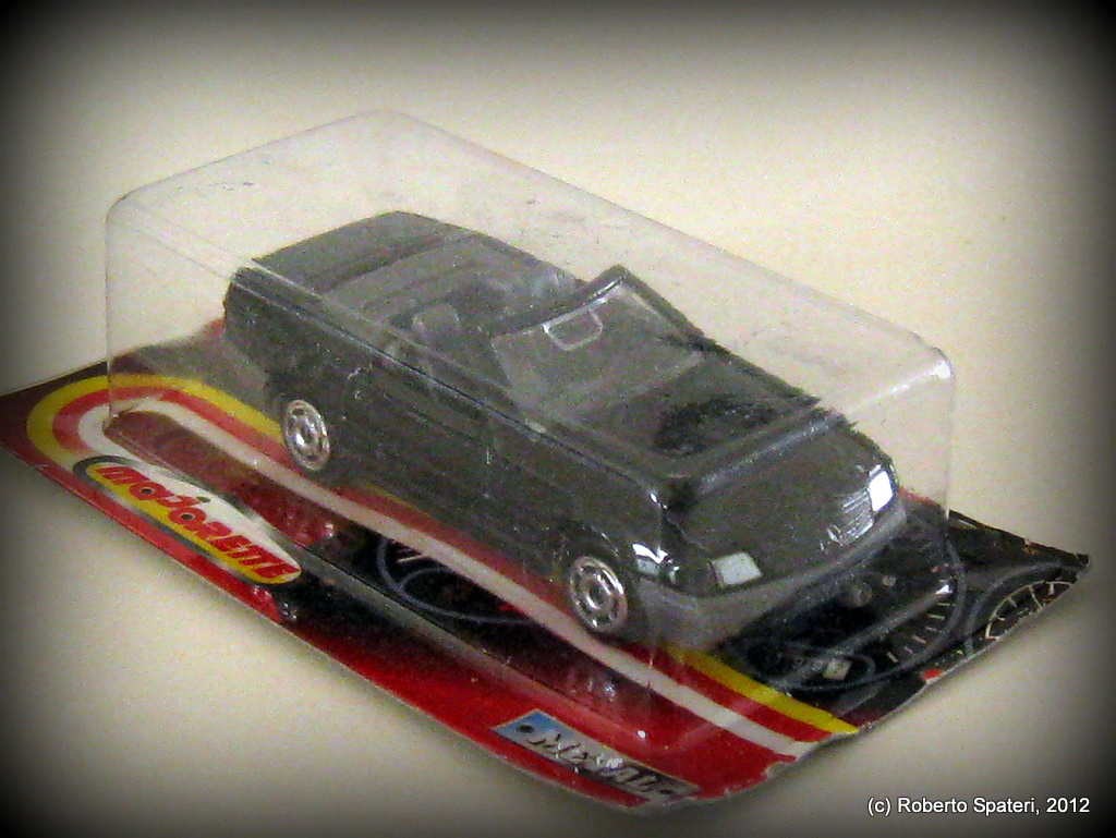 Majorette Mercedes 500 (n.260)